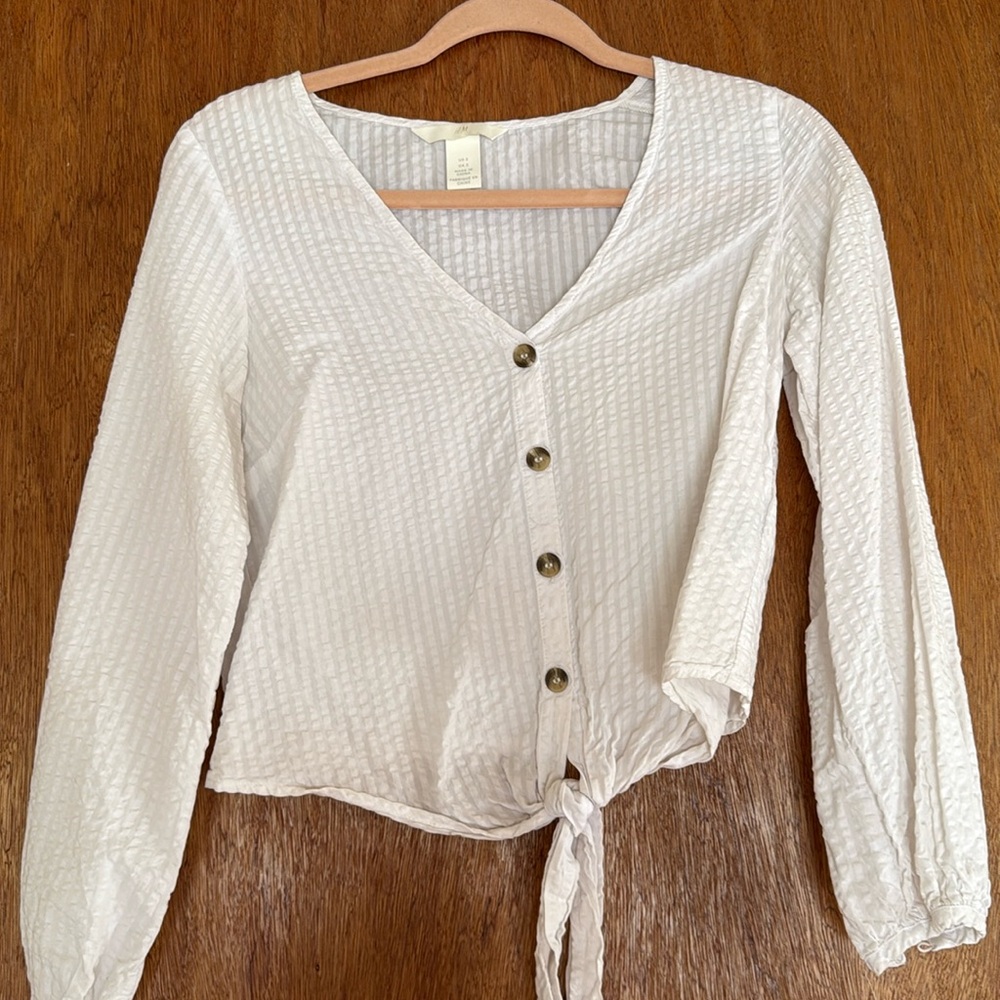 H&M Tie Front Long Sleeve Top